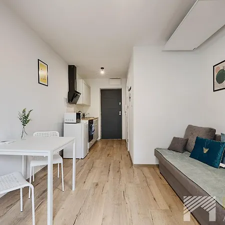 Nawrot 55 Street By Lookap Apartment Lodz