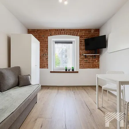 Nawrot 55 Street By Lookap *