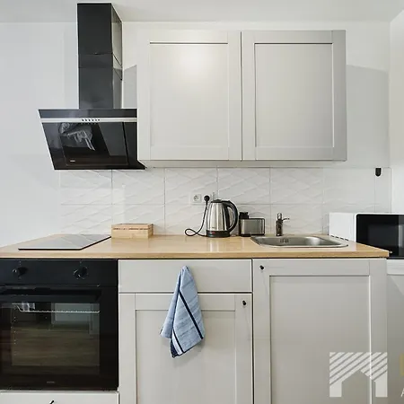 Nawrot 55 Street By Lookap Apartment